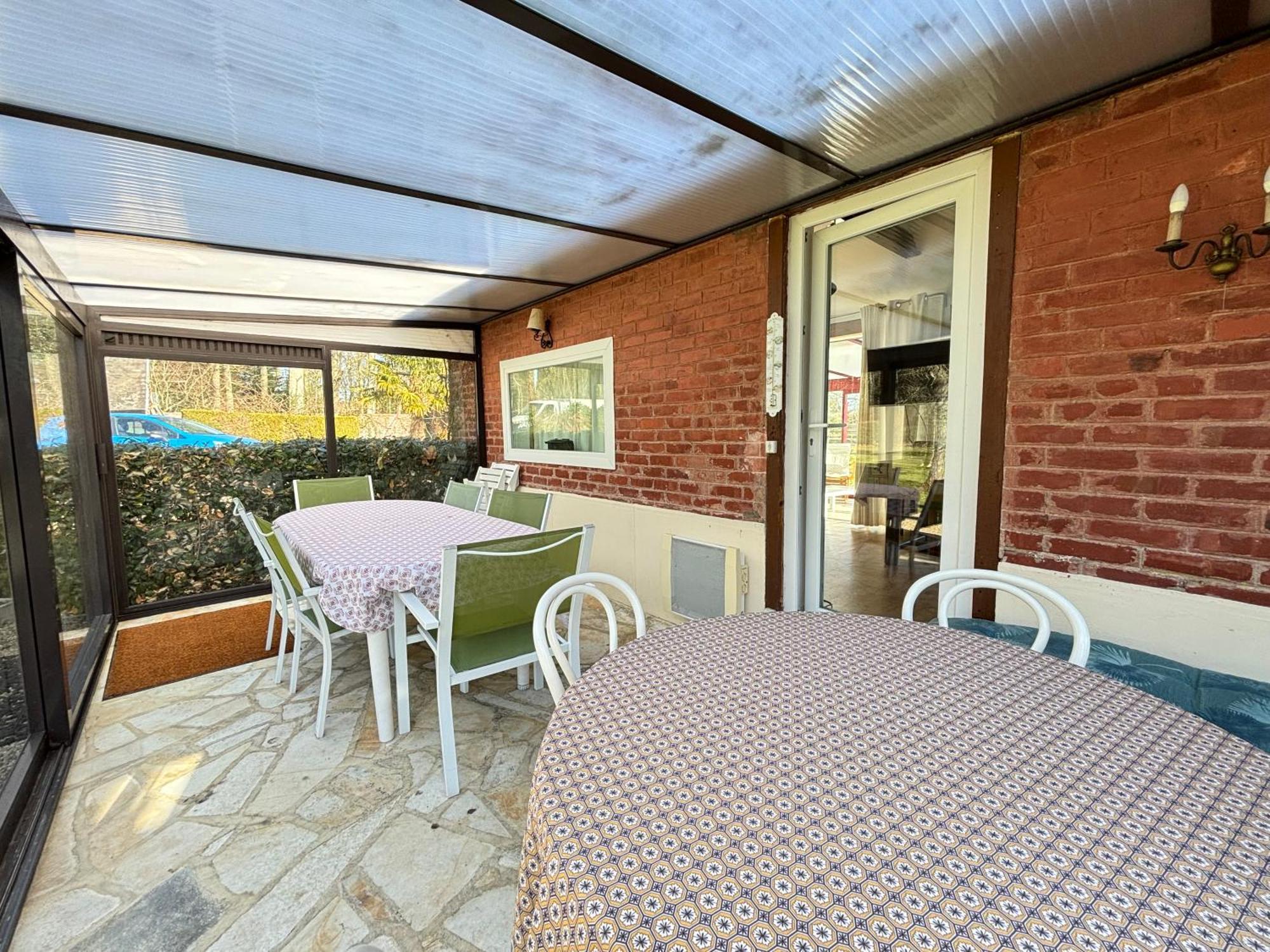 Maison De Campagne Lumineuse Spacieuse Dans Impasse Au Calme A Proximite D'Un Chateau Deux Verandas Grand Jardin Cabane Pour Velos, Pres Port En Bessin Et Bayeux, Proche Plages Du Debarquement Commes Zewnętrze zdjęcie