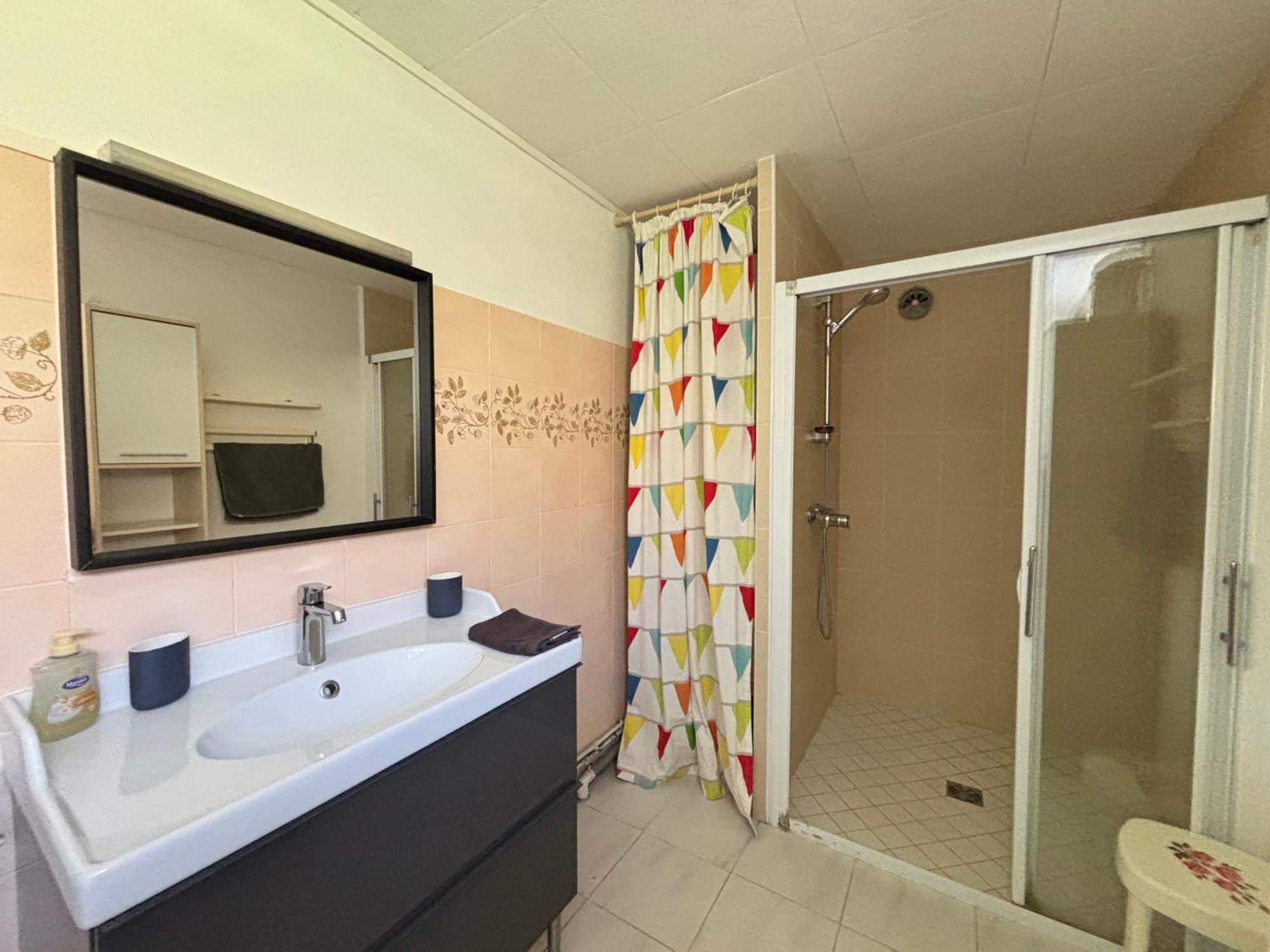 Maison De Campagne Lumineuse Spacieuse Dans Impasse Au Calme A Proximite D'Un Chateau Deux Verandas Grand Jardin Cabane Pour Velos, Pres Port En Bessin Et Bayeux, Proche Plages Du Debarquement Commes Zewnętrze zdjęcie